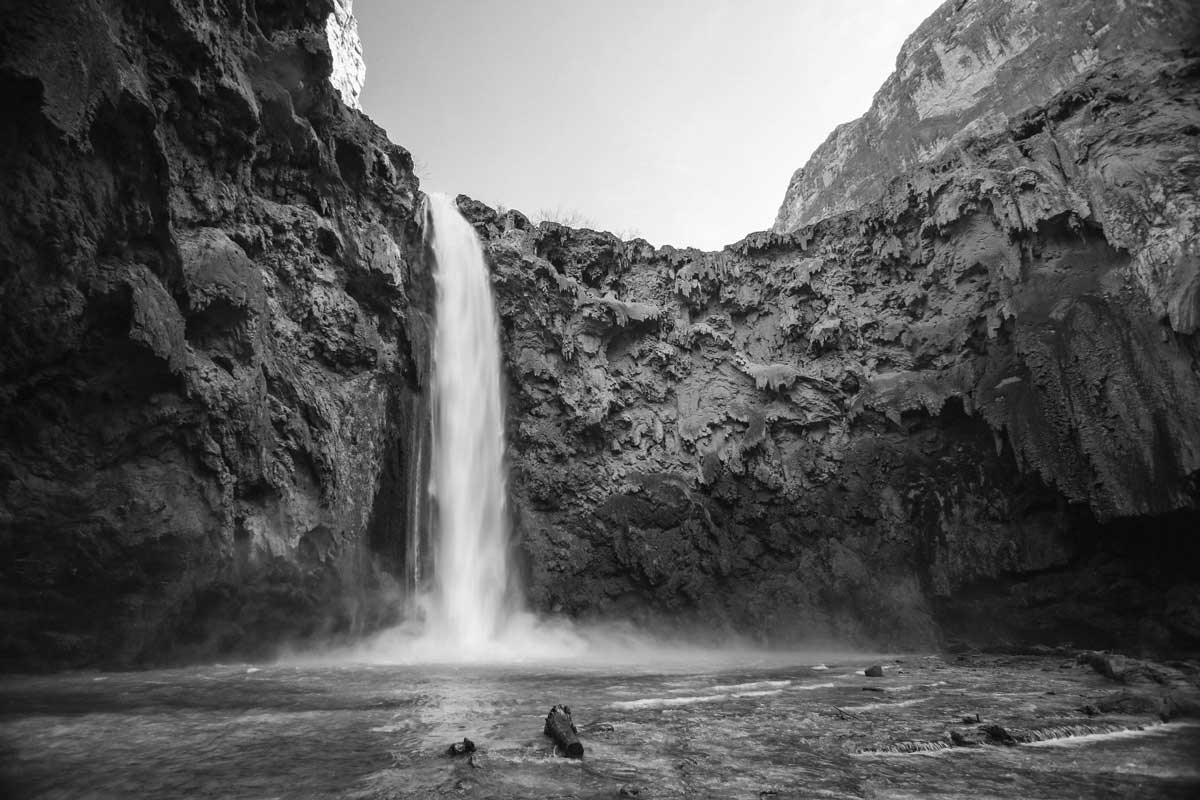 Presence through the Pelvic Floor - Interview on Coaches Rising - The Embodied Present Process